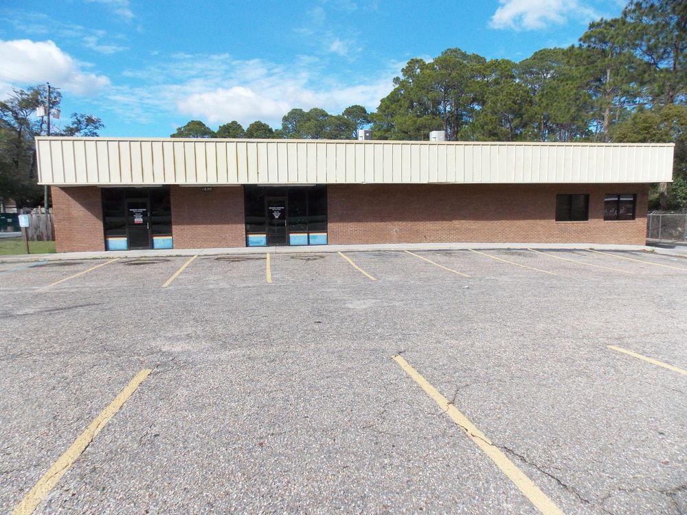 Free Standing Retail Warehouse- Highway 98: 1820 W 15th St, Panama City, FL 32401